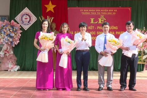 CÔNG TÁC TỔNG KẾT NĂM HỌC 2024 - 2025 TRÊN ĐỊA BÀN THỊ TRẤN ĐĂK HÀ